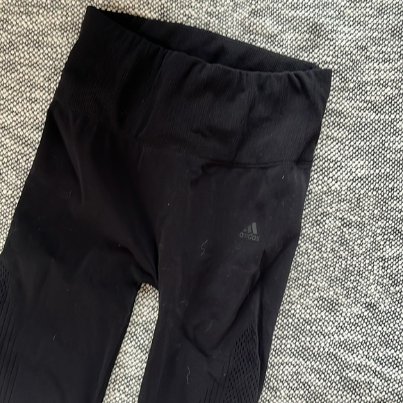 Adidas black leggings with cut-out design - Picture 3 of 3